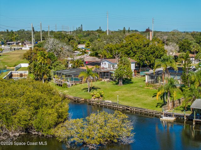 1210 Sun Circle W, Melbourne, FL 32935