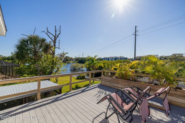 1210 Sun Circle W, Melbourne, FL 32935