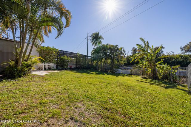 1210 Sun Circle W, Melbourne, FL 32935