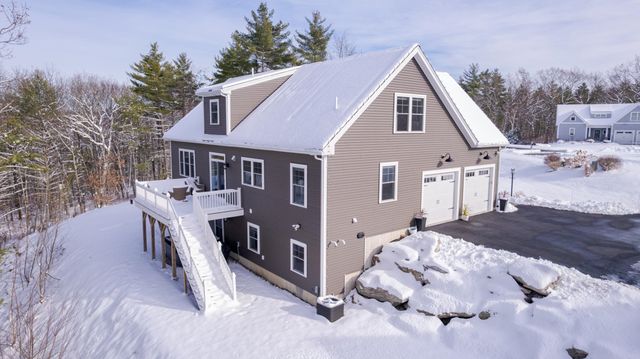 22 Sunrise Circle, Auburn, NH 03032