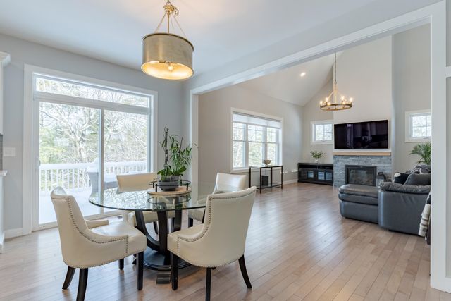 22 Sunrise Circle, Auburn, NH 03032