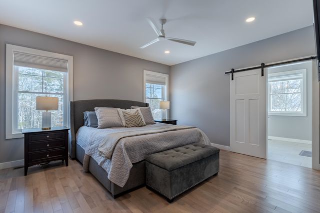 22 Sunrise Circle, Auburn, NH 03032