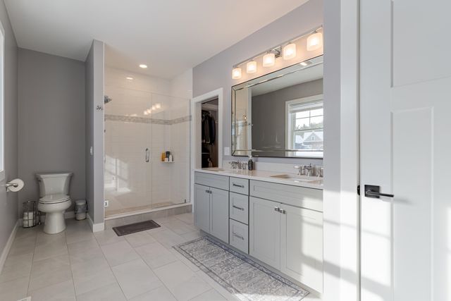 22 Sunrise Circle, Auburn, NH 03032