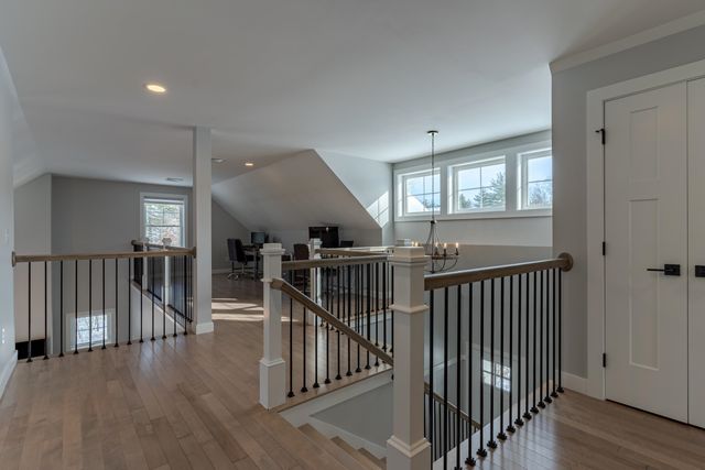 22 Sunrise Circle, Auburn, NH 03032