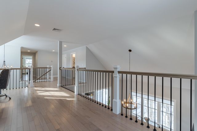 22 Sunrise Circle, Auburn, NH 03032