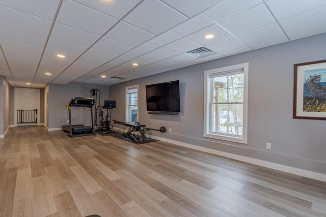 22 Sunrise Circle, Auburn, NH 03032