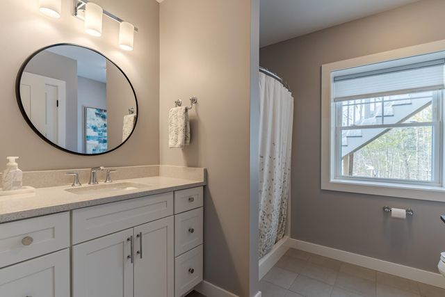 22 Sunrise Circle, Auburn, NH 03032