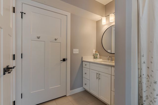 22 Sunrise Circle, Auburn, NH 03032