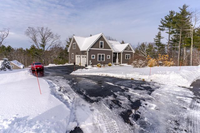 22 Sunrise Circle, Auburn, NH 03032