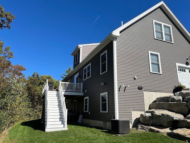 22 Sunrise Circle, Auburn, NH 03032