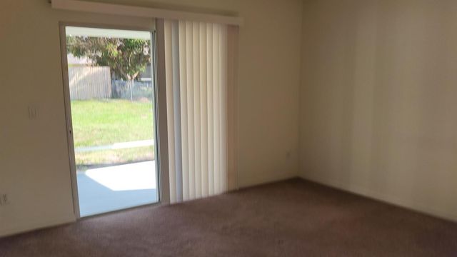 474 SW Namoit Place, Port St. Lucie, FL 34953