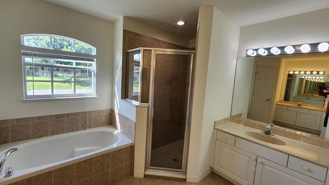 474 SW Namoit Place, Port St. Lucie, FL 34953