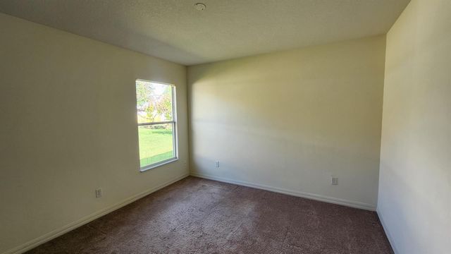 474 SW Namoit Place, Port St. Lucie, FL 34953