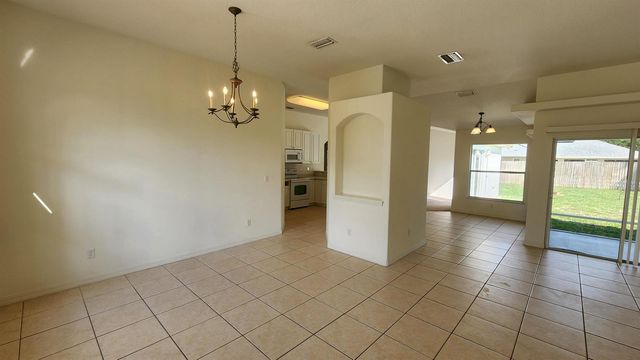 474 SW Namoit Place, Port St. Lucie, FL 34953