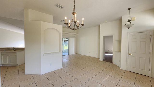 474 SW Namoit Place, Port St. Lucie, FL 34953