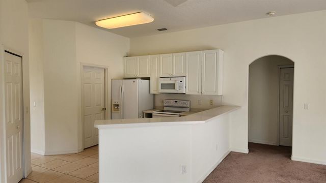 474 SW Namoit Place, Port St. Lucie, FL 34953