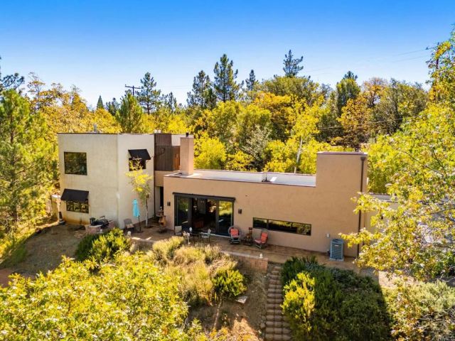 2810 Three Peaks Lane, Julian, CA 92036