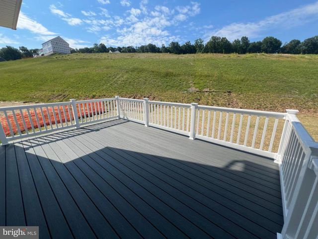 2511 BAYDON LN, Downingtown, PA 19335