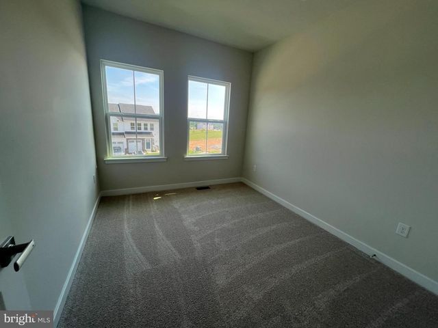 2511 BAYDON LN, Downingtown, PA 19335