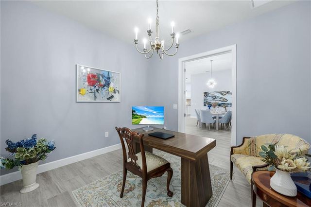 9512 Greyhawk TRL, Naples, FL 34120