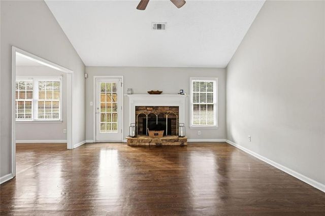 234 Valleyside Drive, Dallas, GA 30157