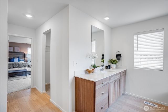 20428 Myrtle Place E, Bonney Lake, WA 98391