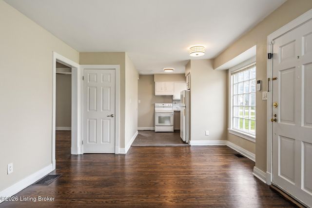 3934 Kennison Ave, Louisville, KY 40207