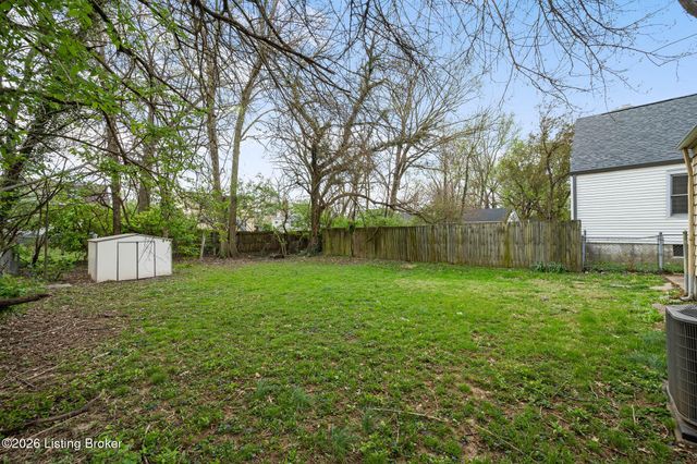 3934 Kennison Ave, Louisville, KY 40207