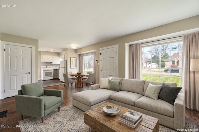 3934 Kennison Ave, Louisville, KY 40207