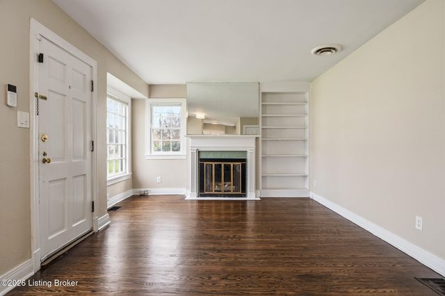 3934 Kennison Ave, Louisville, KY 40207