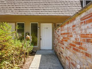 152 SW 200th Street #152, Normandy Park, WA 98166