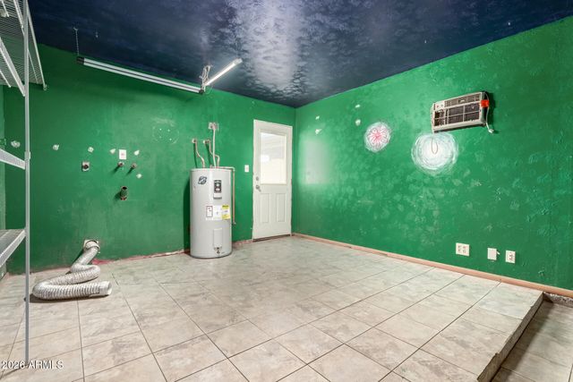 5915 S PARKSIDE Drive, Tempe, AZ 85283