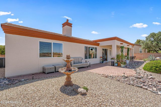 1858 W Placita De Agosto, Green Valley, AZ 85622