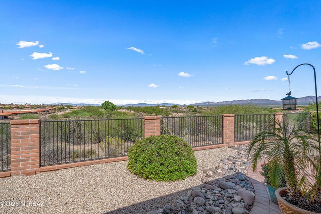 1858 W Placita De Agosto, Green Valley, AZ 85622