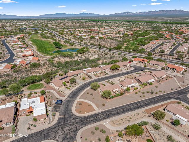 1858 W Placita De Agosto, Green Valley, AZ 85622