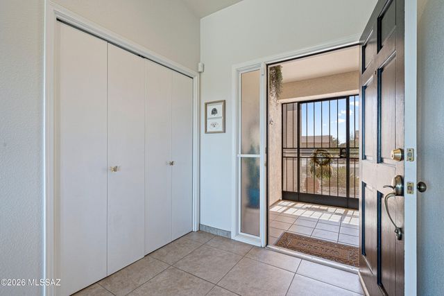 1858 W Placita De Agosto, Green Valley, AZ 85622