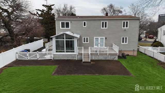 35 Thompson Avenue, Fords, NJ 08863