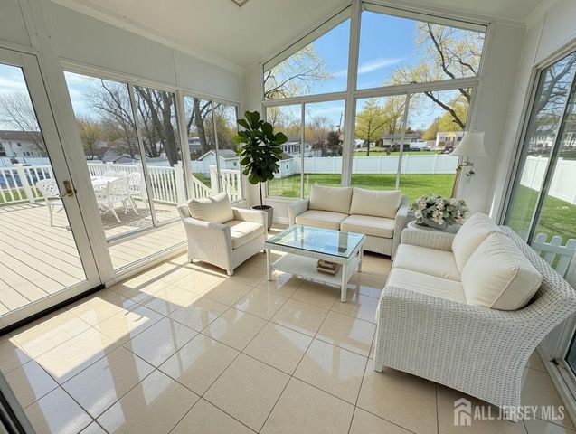 35 Thompson Avenue, Fords, NJ 08863