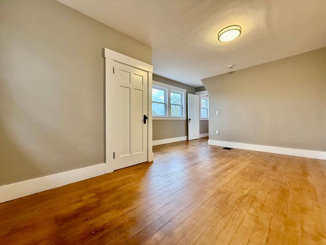 28 Leach Avenue, Franklin, NH 03235