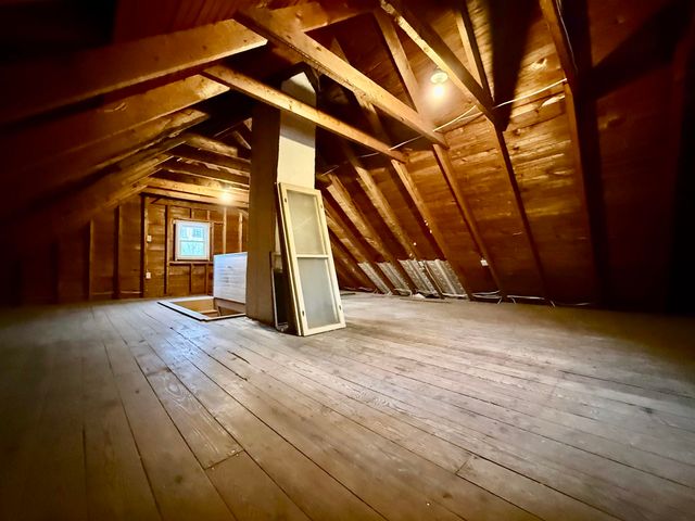 28 Leach Avenue, Franklin, NH 03235