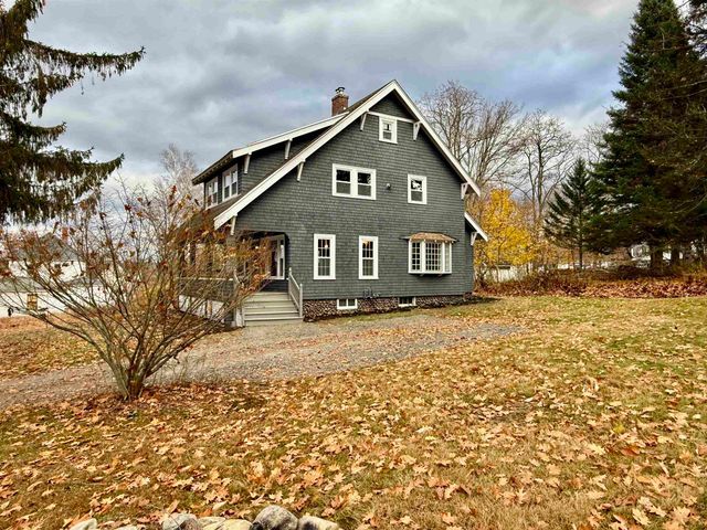 28 Leach Avenue, Franklin, NH 03235