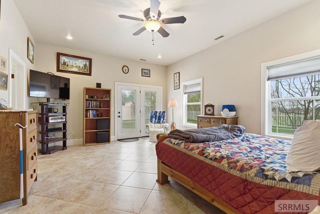 5934 S 45th W, Idaho Falls, ID 83401