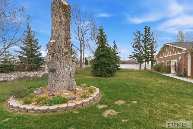 5934 S 45th W, Idaho Falls, ID 83401