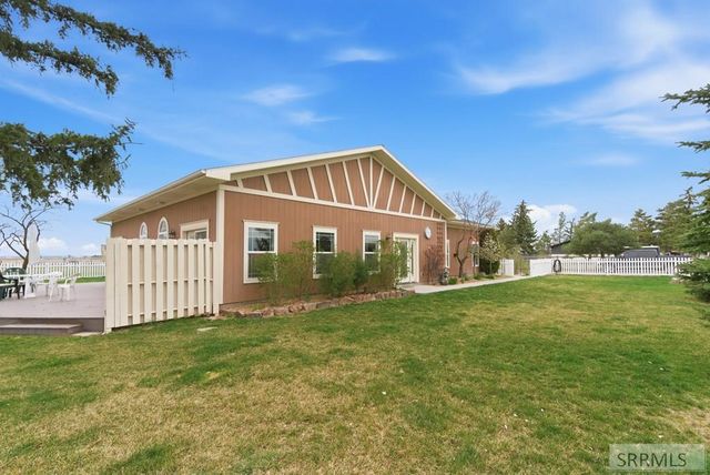 5934 S 45th W, Idaho Falls, ID 83401