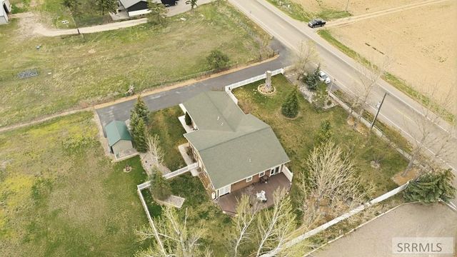 5934 S 45th W, Idaho Falls, ID 83401