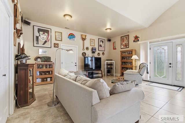 5934 S 45th W, Idaho Falls, ID 83401