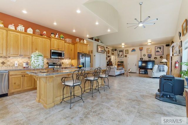 5934 S 45th W, Idaho Falls, ID 83401