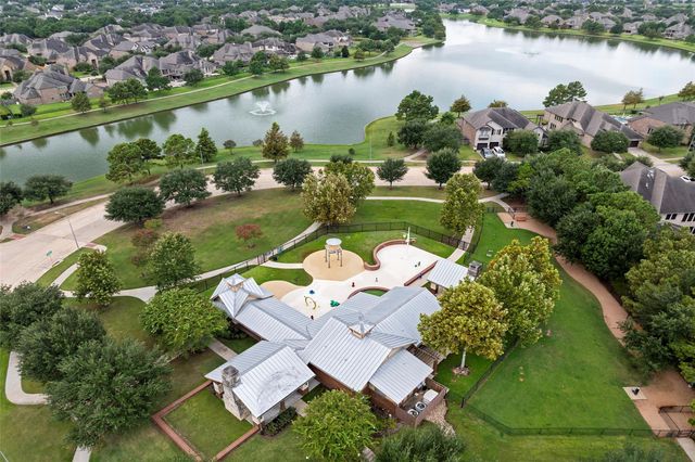 16703 Radiant Lilac Trail, Cypress, TX 77433