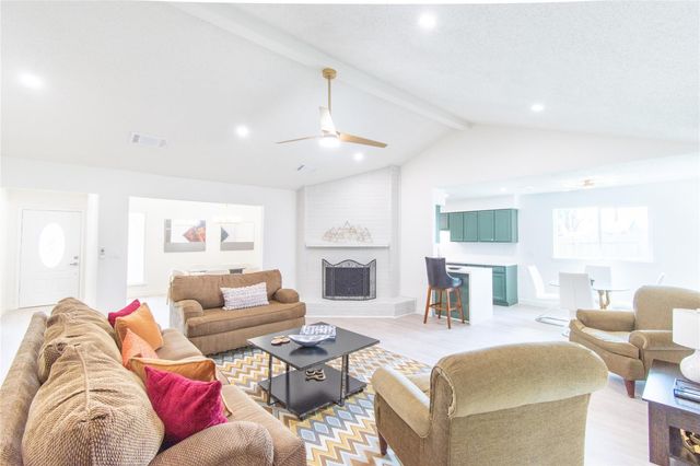 6302 Manx Street, Houston, TX 77083