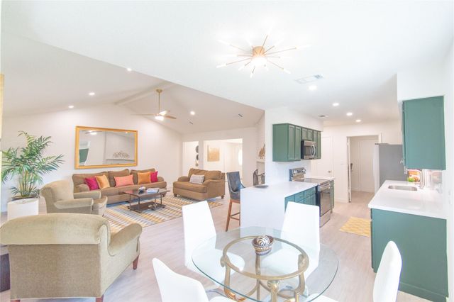 6302 Manx Street, Houston, TX 77083